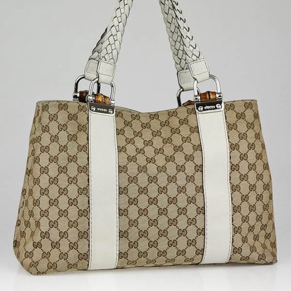 Gucci Handbags - 🎉HP🎉 AUTH GUCCI BAMBOO BAR GG CANVAS TOTE
